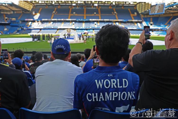 电讯报:因担心球迷不如对手,部分切尔西球员通过社交媒体推广门票 电讯报:因担心球迷不如对手,部分切尔西球员通过社交媒体推广门票