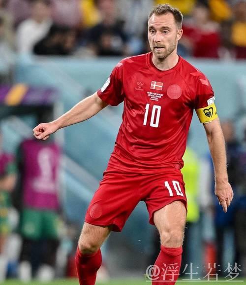 埃里克森确认离开曼联，盼世界杯前争主力，未来去向成谜